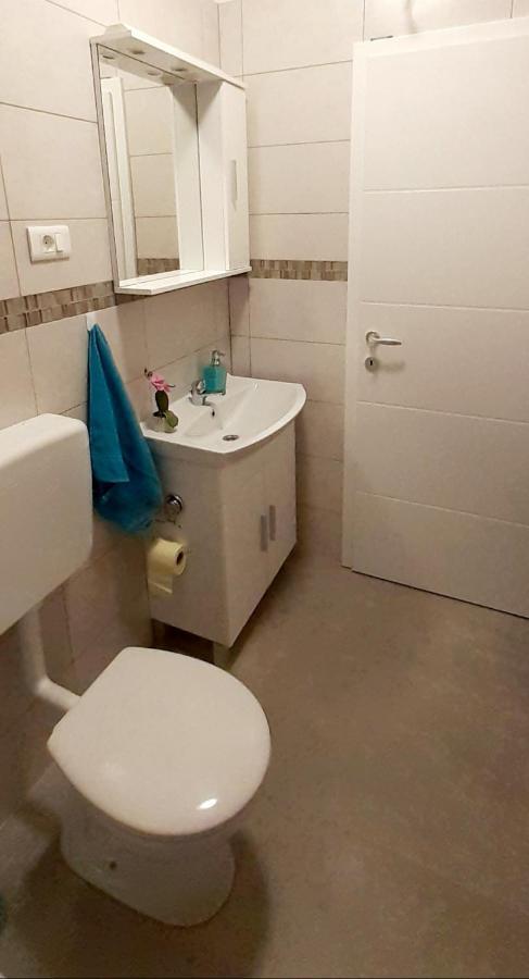Lennida Studio Apartman With Free Parking Kavran Eksteriør bilde
