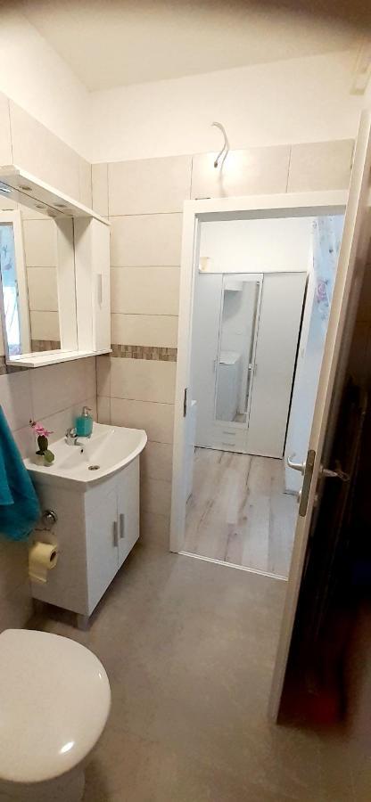 Lennida Studio Apartman With Free Parking Kavran Eksteriør bilde