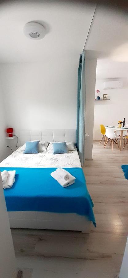 Lennida Studio Apartman With Free Parking Kavran Eksteriør bilde