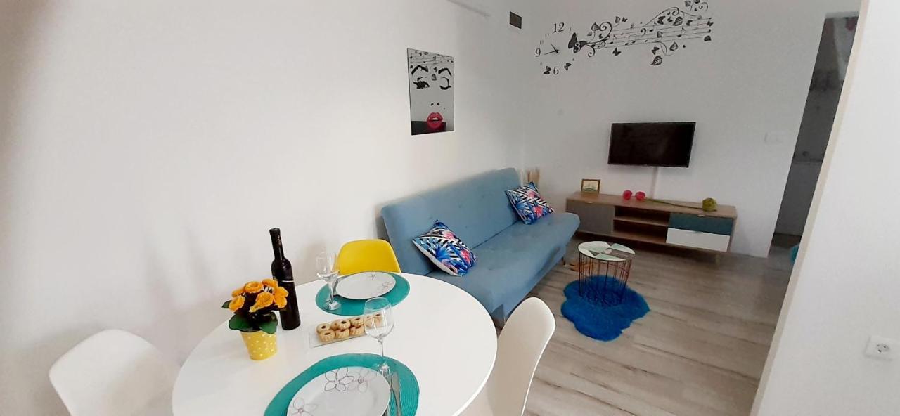 Lennida Studio Apartman With Free Parking Kavran Eksteriør bilde